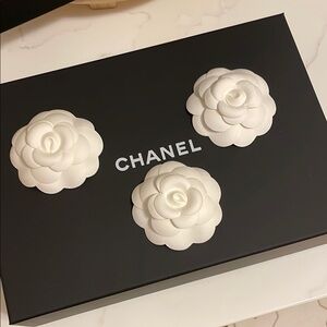 Authentic Chanel Camila flowers - sold individually (box not included)